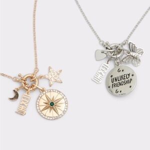 Wicked set of 2 Friendship Necklaces Elphaba & Glinda New in Box